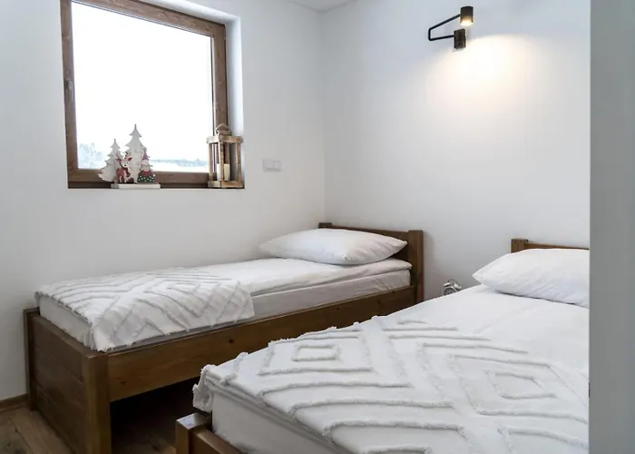 Lesne بوبوليتسه